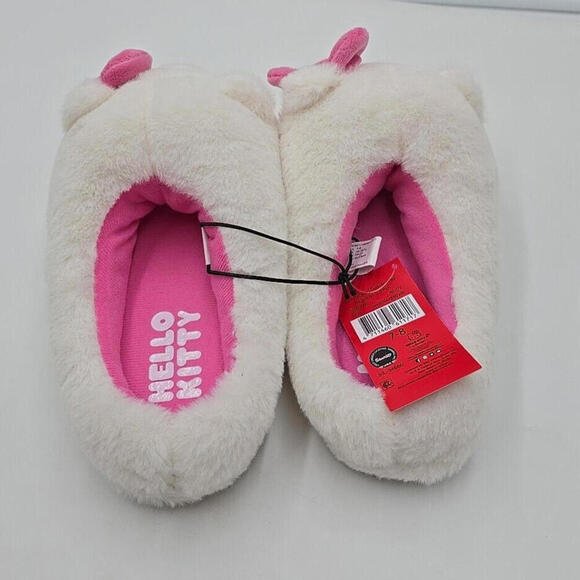 Sanrio Hello Kitty Women's Slippers - Size 7/8 NWT - Picture 5 of 12